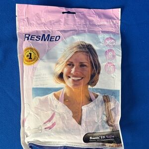 ResMed Swift FX Bella Nasal Pillows - Pink. Size XS/SM/Med